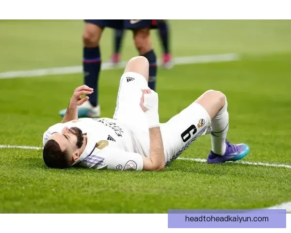 本泽马在皇马时期的表现稳健，助力球队夺得多个重要冠军